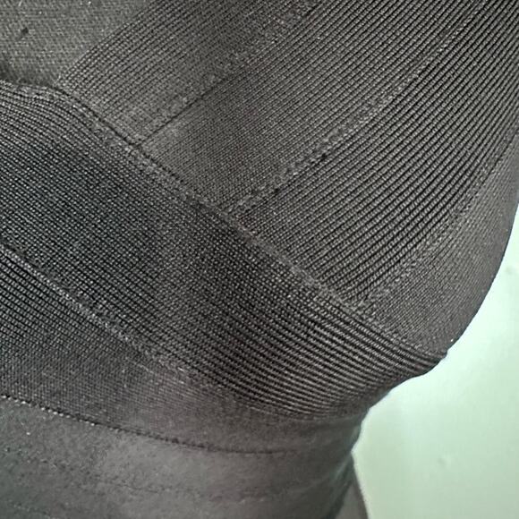 BEBE Black Metallic Bandage Crop Top – S – Y2K Glam - Picture 5 of 11